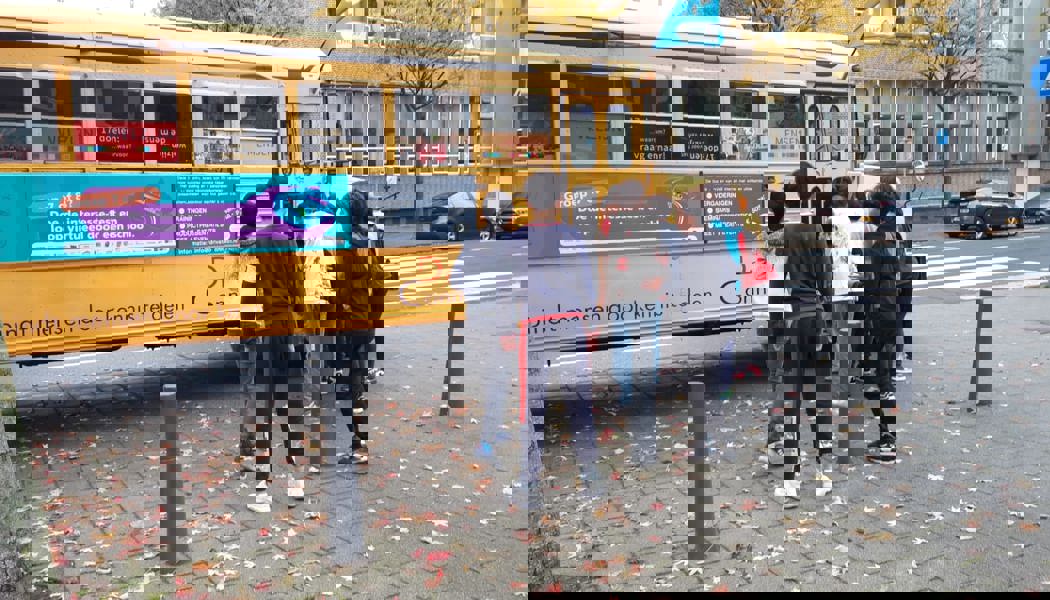 Bij de VR-Tourbus (1)